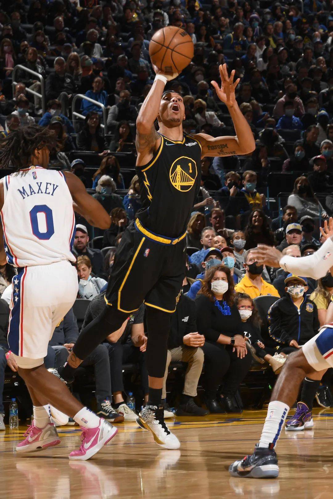 官方网站登录界面-英雄联盟uzi比赛视频完整版